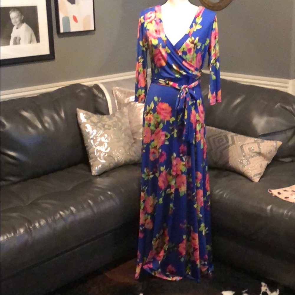 Super sexy v neck dress